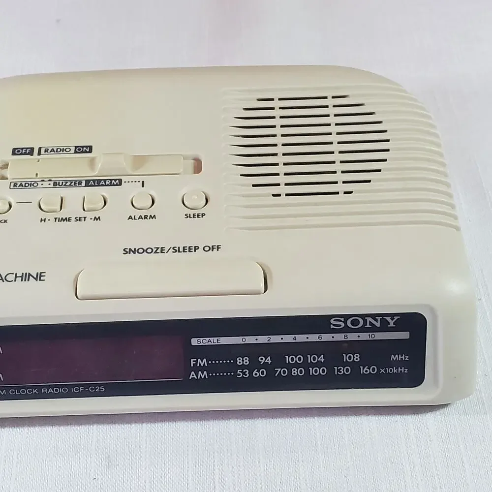 Vintage Sony Dream Machine AM/FM Clock Radio ICF-C25 Retro Cream White Tested